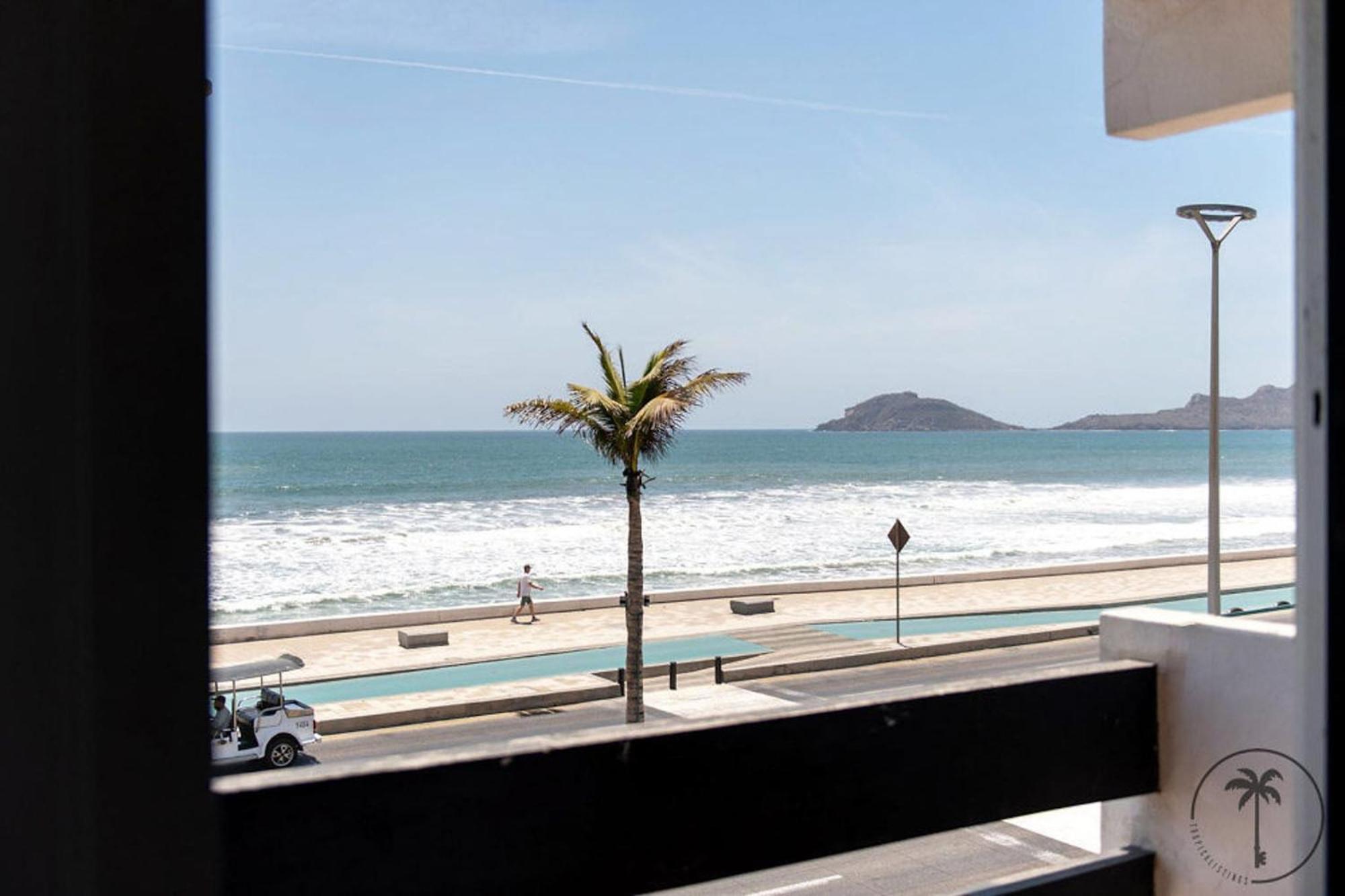 2 Bdr Apartment With Ocean View In Avenida Del Mar Масатлан Екстериор снимка